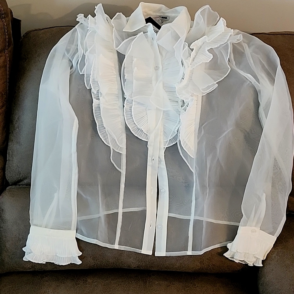 White see-through, share top